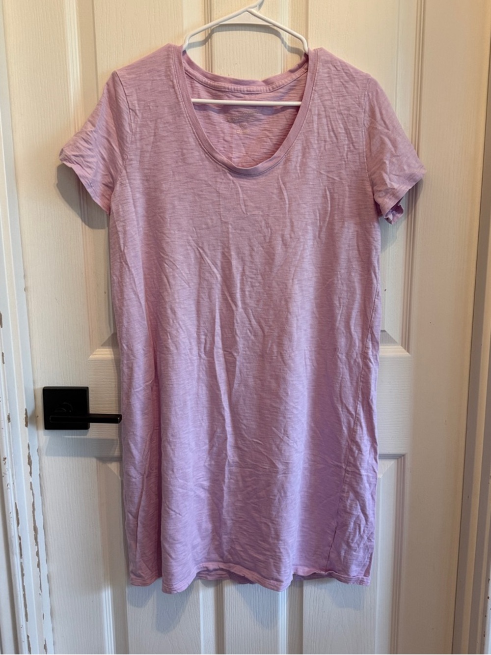 Universal Thread Lavender Short Sleeve Scoop Neck Tee